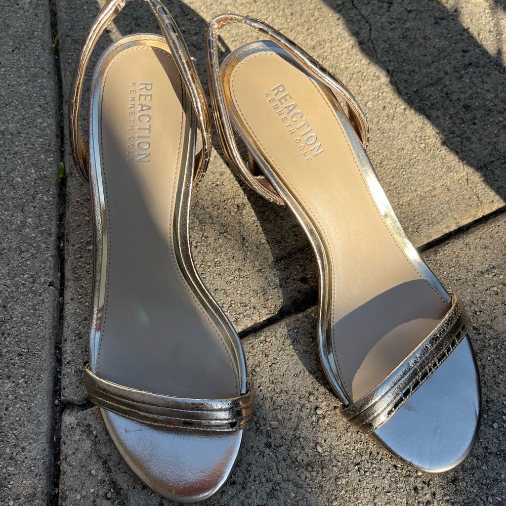 Kennith Cole heels